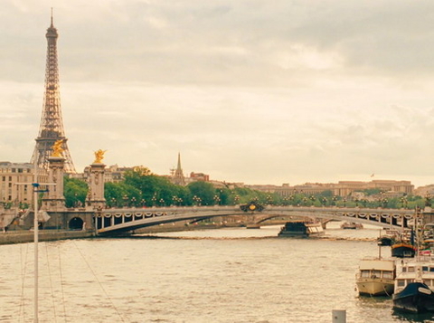 Review Midnight in Paris